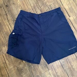 Columbia PFG  Blue Men's Size Large Shorts Fishing Outdoor‎ Active Casual